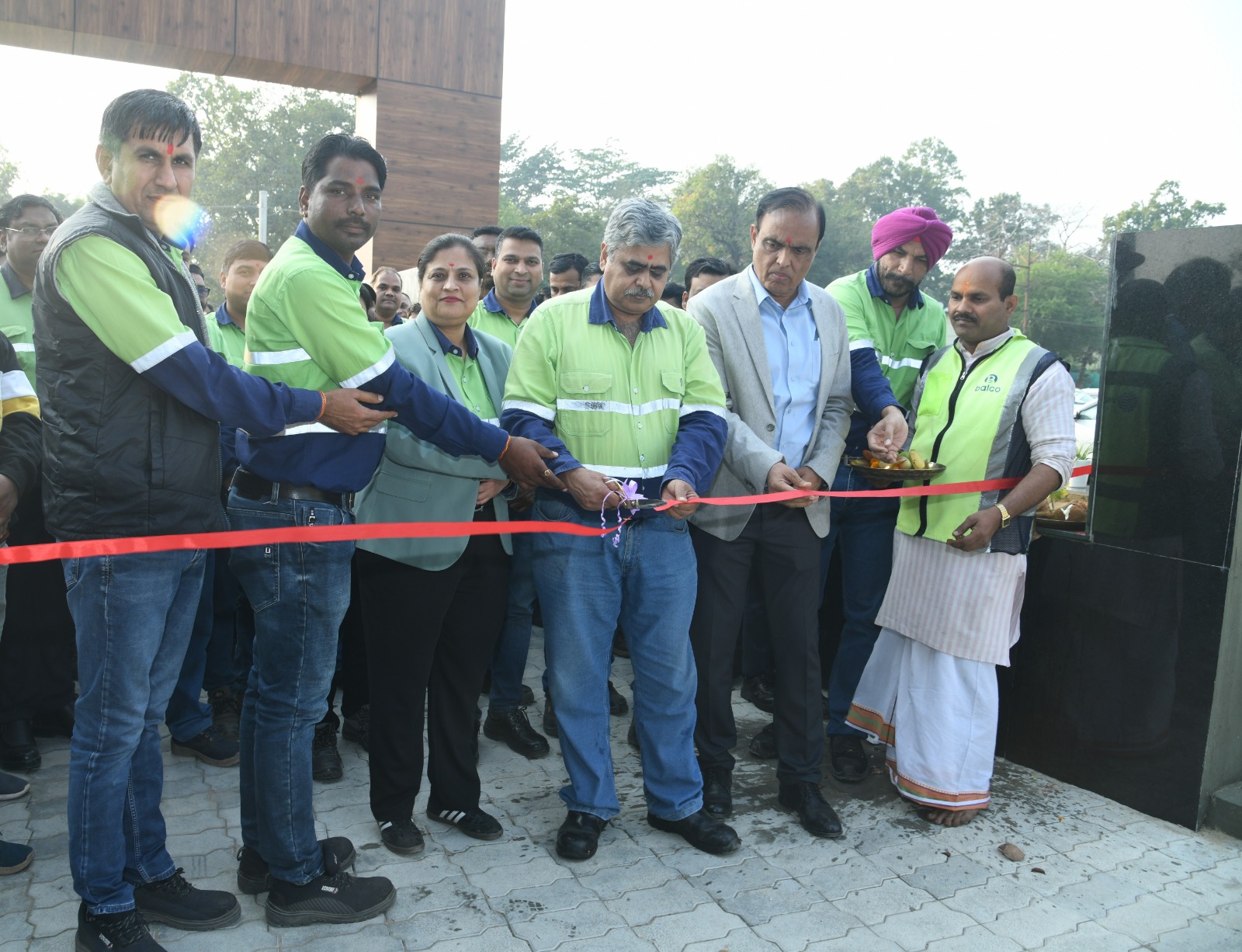 बालको ने किया मंगल भवन का नवीनीकरण