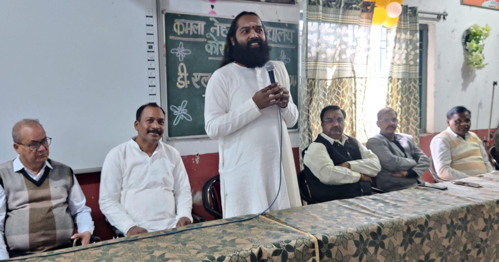 सफलता के मार्ग पर बढ़ने के लिए मन व शरीर की एकाग्रता आवश्यक है: स्वामी विभूदानंद